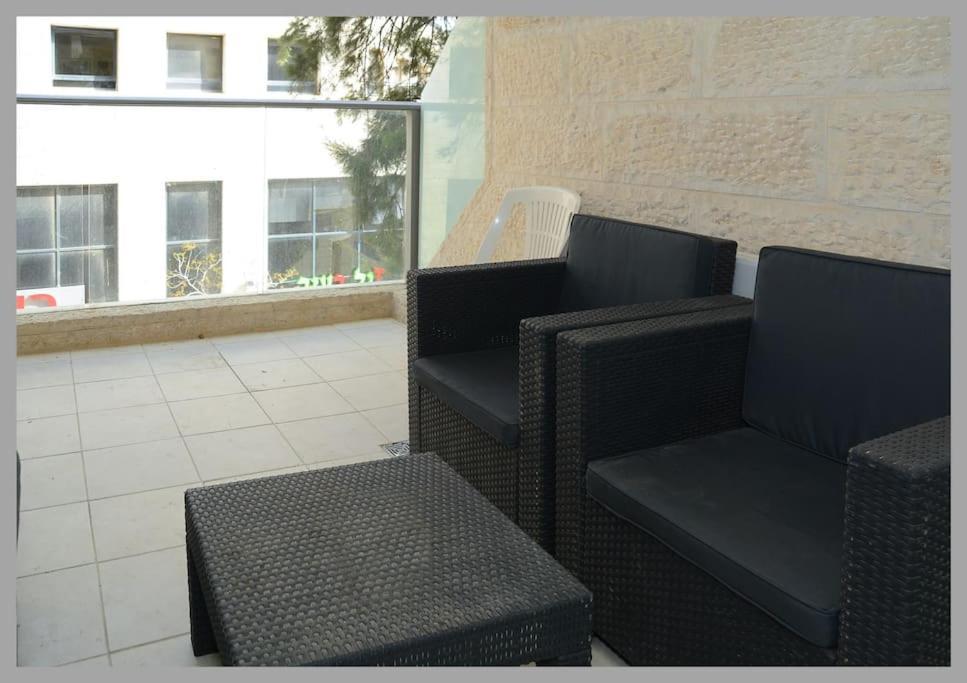 Luxury 3 Bedroom Apt, Harav Kook7 エルサレム エクステリア 写真